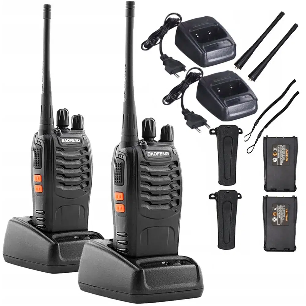 Walkietalkie2xbaofengbf888spmr1